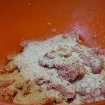 Ćufte u sosu – zapečene u rerni | Priprema mesa za ćufte | Postupak 1 | Slika 4/4