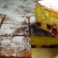 Kolač sa višnjama na domaći način