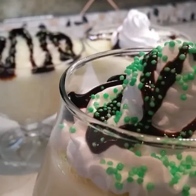 Slika vezana za Sutlijaš sa pudingom od vanile