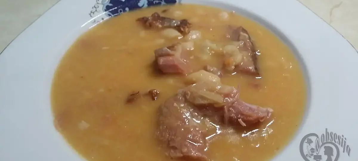 Čorbast pasulj sa suvim mesom