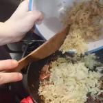 Rošti krompir na švajcarski način | Dodavanje krompira | Postupak 3 | Slika 5/7