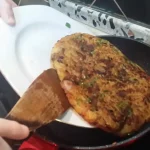 Rošti krompir na švajcarski način | Kako okrenuti krompir | Postupak 5 | Slika 9/10