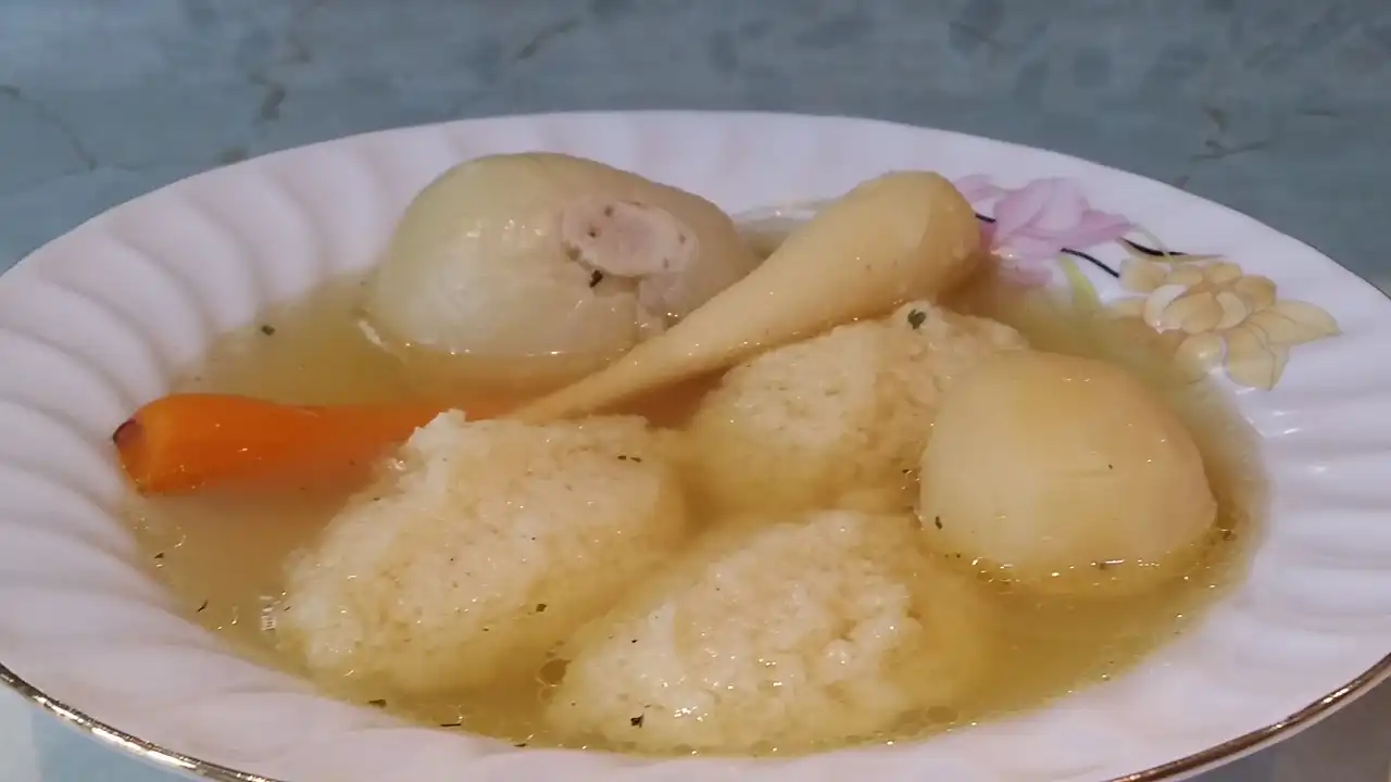 Supa sa griz knedlama 0- Istaknuta slika