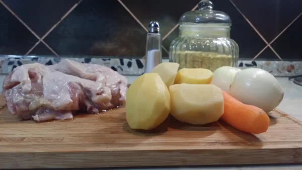 Supa sa griz knedlama 5 | Istaknuta slika 4/4 | Svečana, topla, i, slasna, kombinacija, povrća, i, knedli, u, začinjenoj, supi