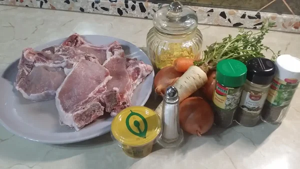 Krmenadle u sosu od crnog luka 38 | Istaknuta slika 4/4 | Sočne, krmenadle, u, finom, sosu, od, crnog, luka, i, krompira