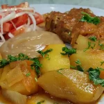 Krmenadle u sosu od crnog luka | Serviranje | Postupak 6 | Slika 5/6