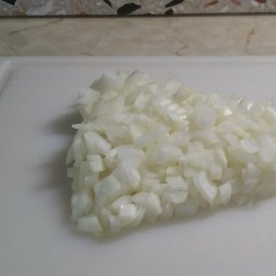 Čorbast pasulj sa suvim mesom | Priprema pasulja mesa i povrća | Postupak 1 | Slika 3/3