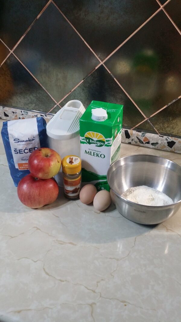 23tviP4BsjqJg93QQqegqgCU3gf5P6d9XrxSZCTWNuspbKZWhowcjUpRzW2HVWsLsb8JH | Istaknuta slika 3/3 | Slatki, zalogaj, koji, će, vas, vratiti, u, detinjstvo, svojim, jednostavnim, šarmom