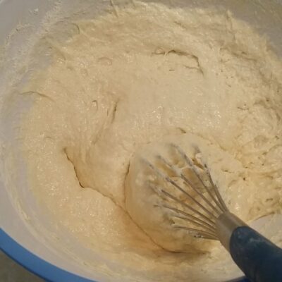 Pogača sa margarinom i oreganom | Priprema testa | Postupak 2 | Slika 1/2