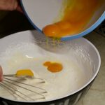 Kolač sa višnjama na domaći način | Priprema testa | Postupak 2 | Slika 3/8