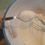 Pogača sa margarinom i oreganom | Priprema kvasca | Postupak 1 | Slika 2/4