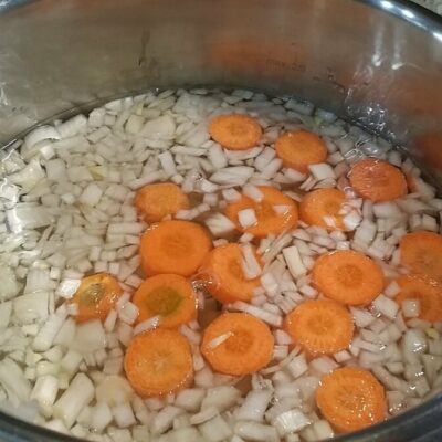 Čorbast pasulj sa suvim mesom | kuvanje pasulja | Postupak 2 | Slika 1/3