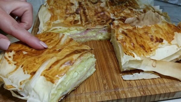 23uQvaN4jsN6RRJ3KHyMeHV2M5Ks2ZS7pnbsp9oy1zxGUP7tCaataduAsB7njUoz3YFfD | Istaknuta slika 2/3 | Modernija, verzija, tradicionalnog, recepta