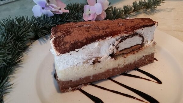 23uQvwd3pyEqPosU7JgdHrDrjYso3XepX9NaL2Aj9sSr2Ra1kUxAY3fQXFwtBv6aSe2BM | Istaknuta slika 2/3 | Kremasta, mančmelo, torta, za, prave, sladokusce