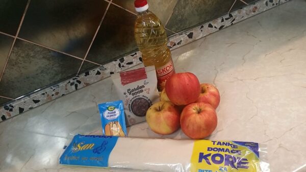 23vsStyabazyUmehob4JiJQNBVKQAWYy2SCK6L4x8iKRD2jykSYbuyBcDTf4LpYFhzZoJ | Istaknuta slika 4/4 | Ukusna, i, jednostavna, pitasa, jabuka, savršena, poslastica, za, svaki, dan