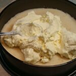 Griz torta sa vanil kremom | Završni deo fila | Postupak 3 | Slika 4/5