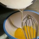 Pita sa sirom i susamom | Priprema preliva za pitu | Postupak 4 | Slika 1/5