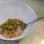 Salata sa tunjevinom, jajima i majonezom | priprema | Postupak 1 | Slika 2/4