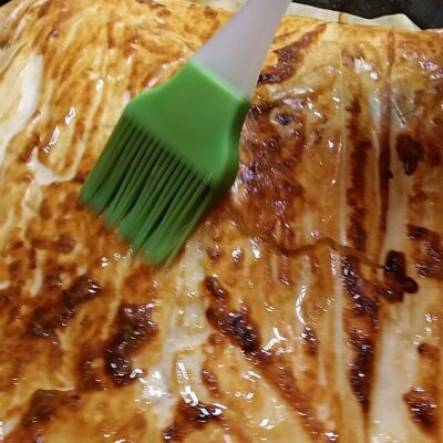 Gibanica sa sirom i šunkom | Pečenje gibanice | Postupak 3 | Slika 2/3