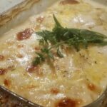 23wCFsB9fbZj16VfedxrEMRTxmd7DHBAT8kfX2ykQ83s9prcnVMhnkCaMMCpzqamCJAXA | Istaknuta slika 2/4 | Savršen, prilog, za, svako, jelo, bogat, ukus, zapečenih, krompira, u, kremastom, sosu