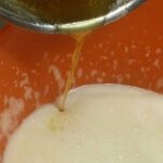 Prevrnuti kolač sa kruškama | Priprema slatkog testa | Postupak 2 | Slika 3/6