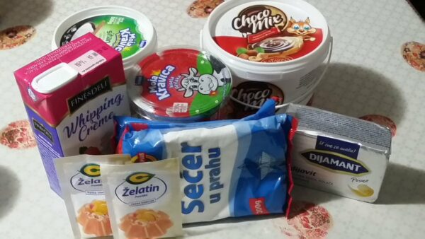 23y8xEe3FxmK91Gjtb75J1aaVL23Yi4w2rjYWF4tfgAwQwyCcLWXgsLcGGXVi7a6g5yTp | Istaknuta slika 3/4 | Osvežavajući, desert, u, čaši, kremasti, užitak