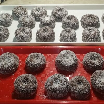 Lastino Gnezdo – kuglice sa eurokremom | Pravljenje kuglica | Postupak 2 | Slika 3/3