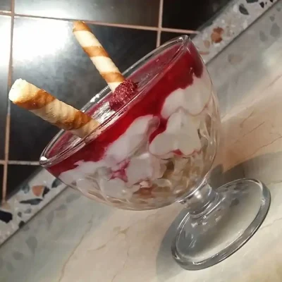 Slika vezana za Cheesecake u čaši 1