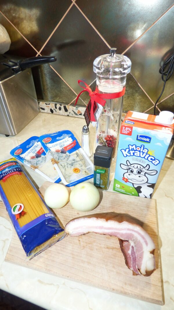 eILjOEe2 2020 02 03 14 20 08 | Istaknuta slika 4/4 | Italijanski, specijalitet, Spaghetti, u, gorgonzola, sosu