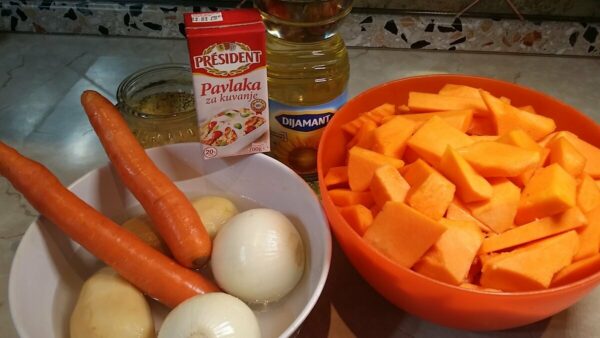 gWYl8Tli 20210206 173612 | Istaknuta slika 3/3 | Ova, supa, od, bundeve, je, idealan, prilog, za, sve, praznične, obroke