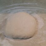 Domaći hleb – na domaći način | Formiranje oblika i pečenje | Postupak 3 | Slika 1/6