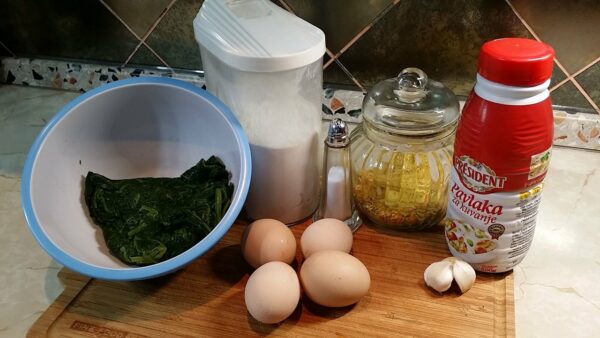 spanac sa jajetom na oko 7 | Istaknuta slika 3/3 | Kombinacija, španaća, i, jaja, jako, jednostavo, i, hranjivo