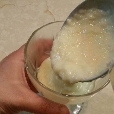 Sutlijaš sa pudingom od vanile | Dekoracija sutlijaša | Postupak 4 | Slika 1/2