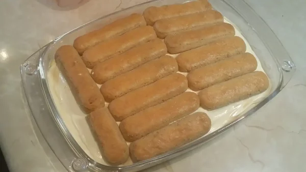 Tiramisu – Italijanski klasik 21 | Istaknuta slika 3/4 | Osvežavajući, kremasti, tradicionalni, desert