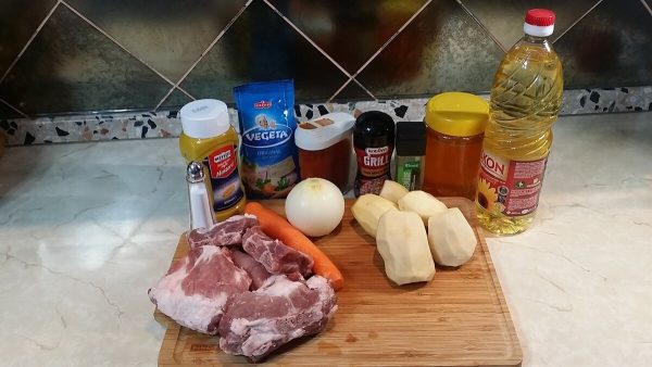 rebra u marinadi od senfa i meda sa povrcem 9 | Istaknuta slika 4/4 | Ukus, slanog, i, slatkog, kombinacija, rebarca, sa, slatkom, marinadom