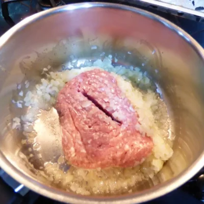 Bolonjez sos na klasičan način | Priprema sosa  | Postupak 2 | Slika 1/3