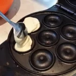 Mini krofnice kao kod bake | Pečenje krofnica | Postupak 3 | Slika 2/9