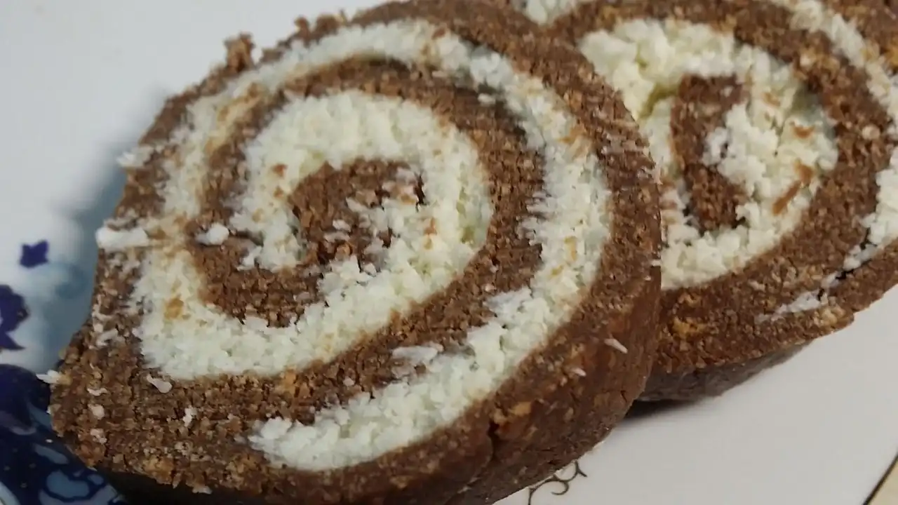 Kokos rolat sa čokoladom