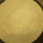 Kremasta torta sa kajsijama | Istaknuta slika 2/4 | Osvježavajuća, voćna, poslastica, bez, pečenja