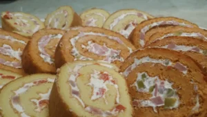 Slani rolat sa ajvarom 25