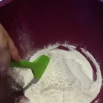 Kocke sa orasima i džemom | Priprema testa | Postupak 1 | Slika 1/6