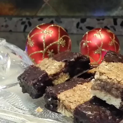 Slika vezana za Kocke sa orasima i džemom 30