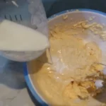 Krempita na starinski način | Priprema žumanca za fil | Postupak 1 | Slika 7/8