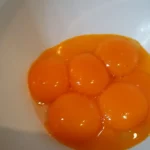 Krempita na starinski način | Priprema žumanca za fil | Postupak 1 | Slika 3/8