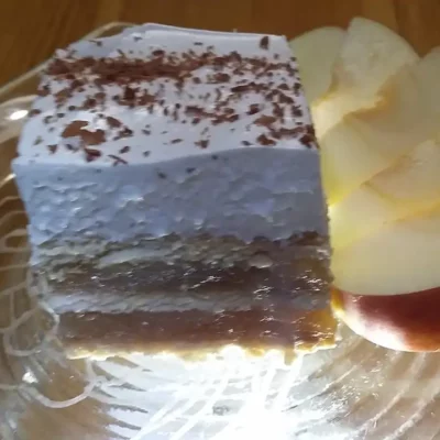 Kolač sa jabukama i pudingom | Serviranje uz romatiku | Postupak 6 | Slika 3/3