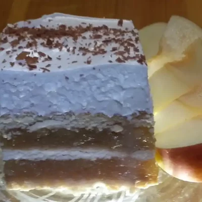 Kolač sa jabukama i pudingom | Serviranje uz romatiku | Postupak 6 | Slika 2/3