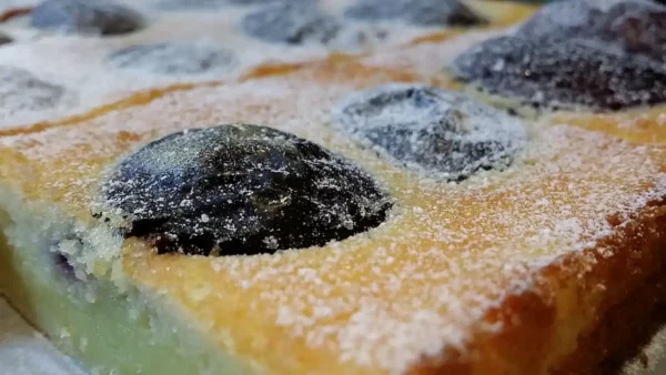 kolac sa sljivama i pudingom 19 | Istaknuta slika 2/4 | Kolač, sočan, šljive, u, sebi, čuva, pudingom, preliven, užitak, koji, se, ne, zaboravlja