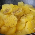 peceni krompir sa dinstanim lukom 1 | Istaknuta slika 3/4 | Sladak, ukusan, i, savršen, karamelizovan, prilog, za, svaki, obrok