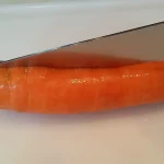 Krem čorba od praziluka | Priprema kropira i šargarepe | Postupak 2 | Slika 3/4