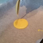 Mramorni kolač sa višnjama | Ređanje kolača | Postupak 4 | Slika 1/6